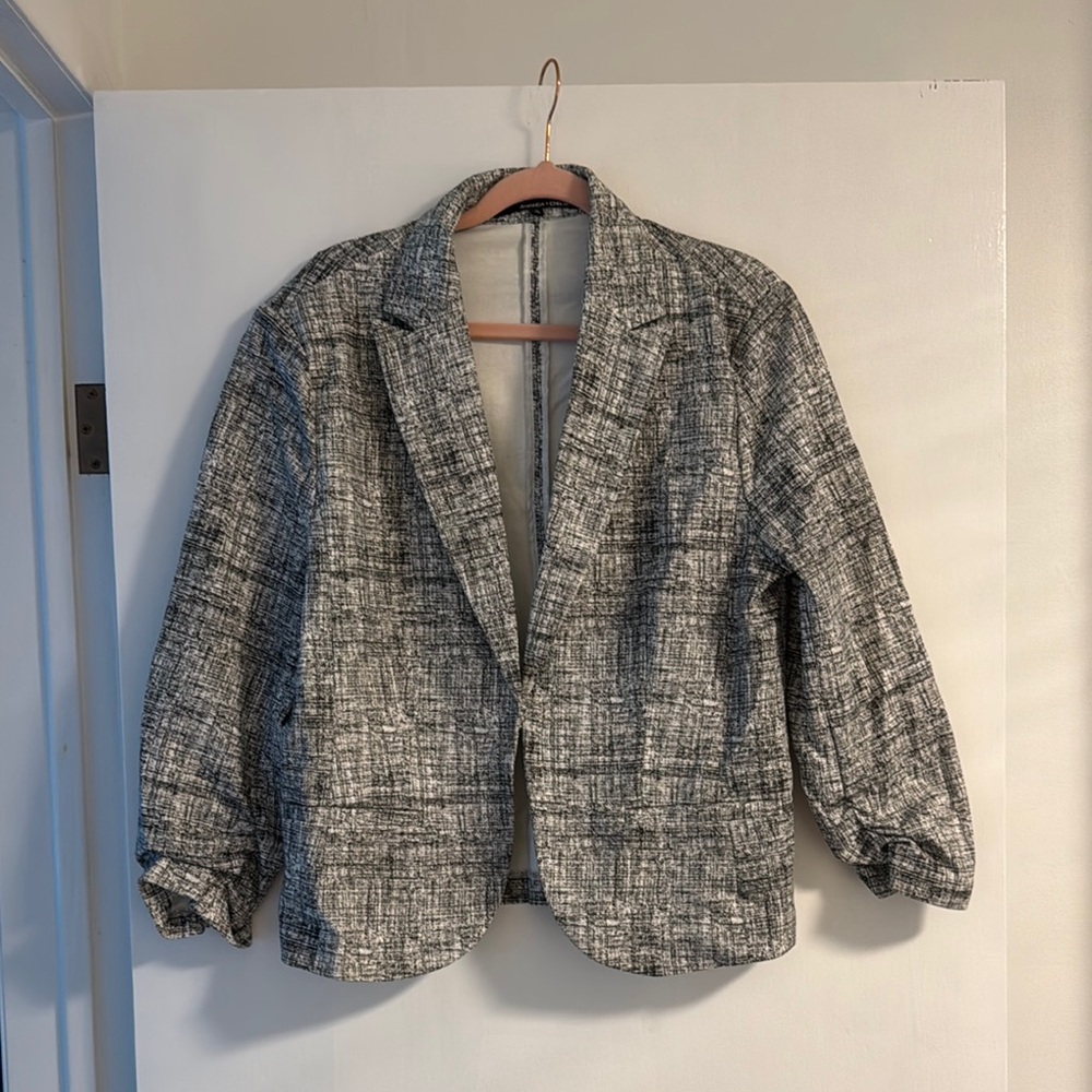 Amanda & Chelsea Black and Gray Blazer with Textured Design
